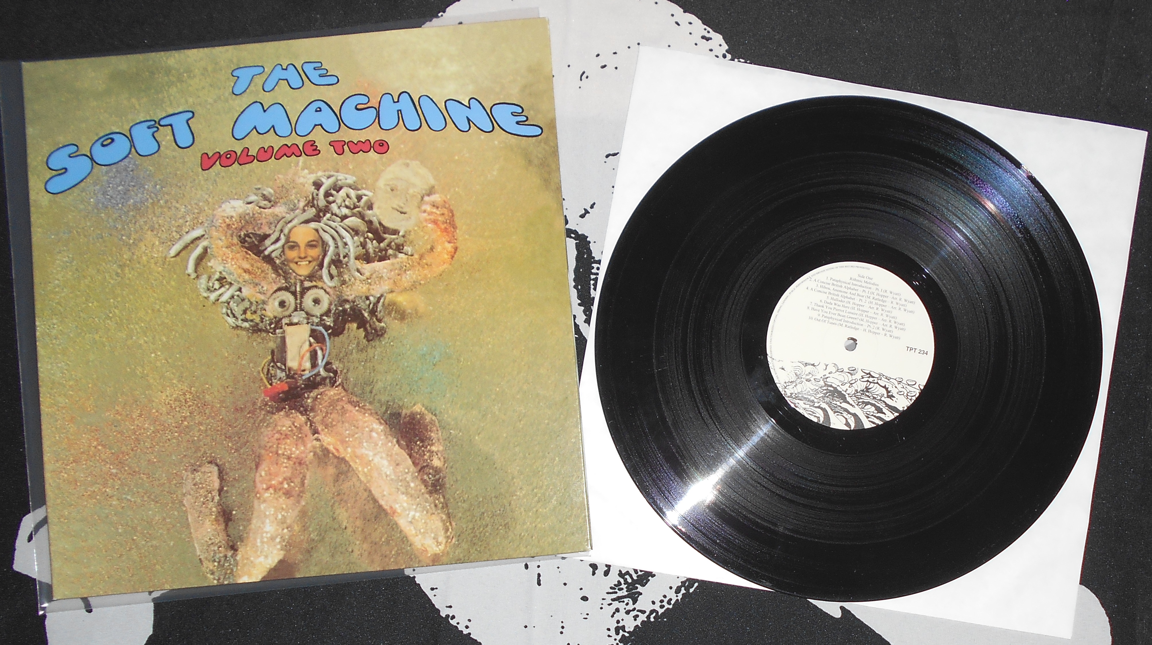 SOFT MACHINE - Volume 2 1.JPG