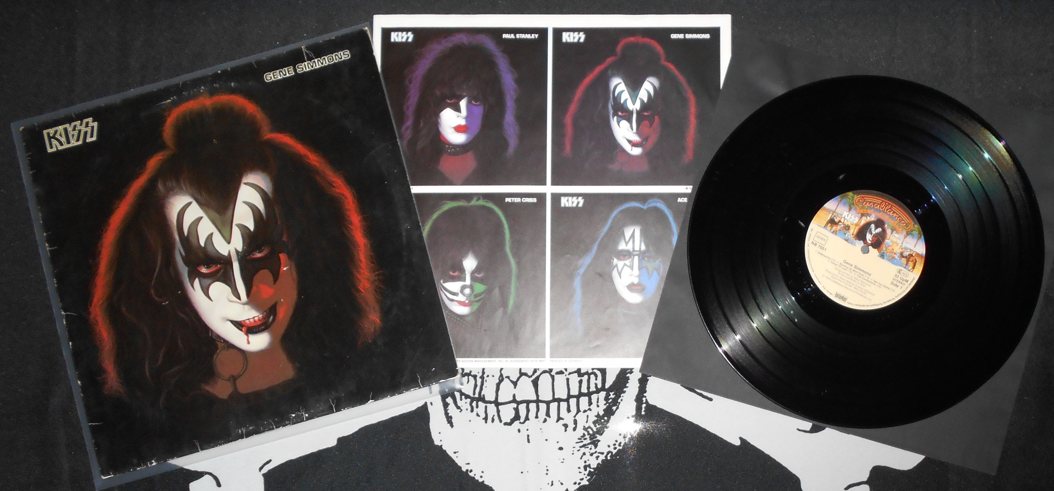 KISS - Solo Gene (1).JPG