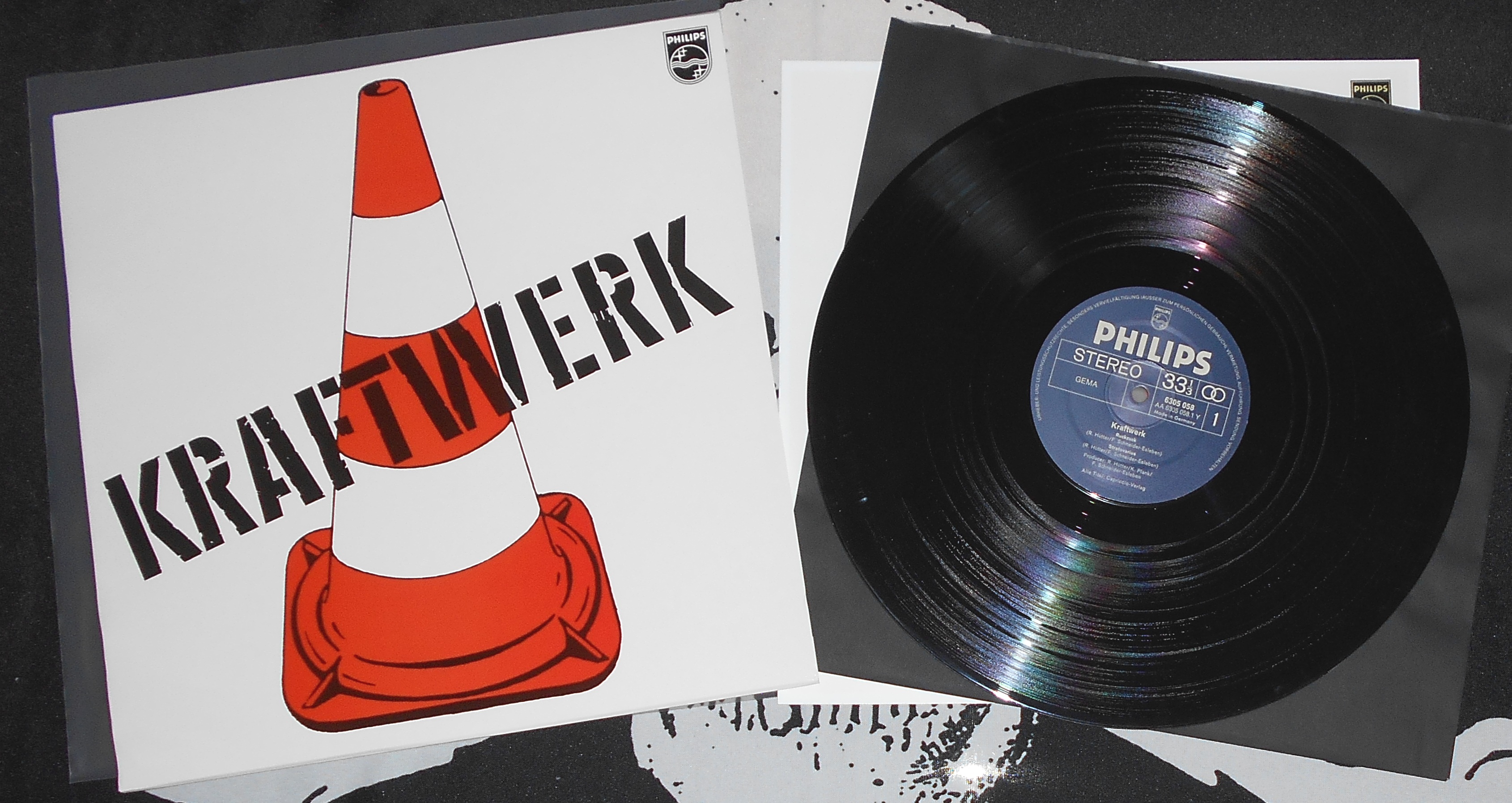 KRAFTWERK - 1 (1).JPG