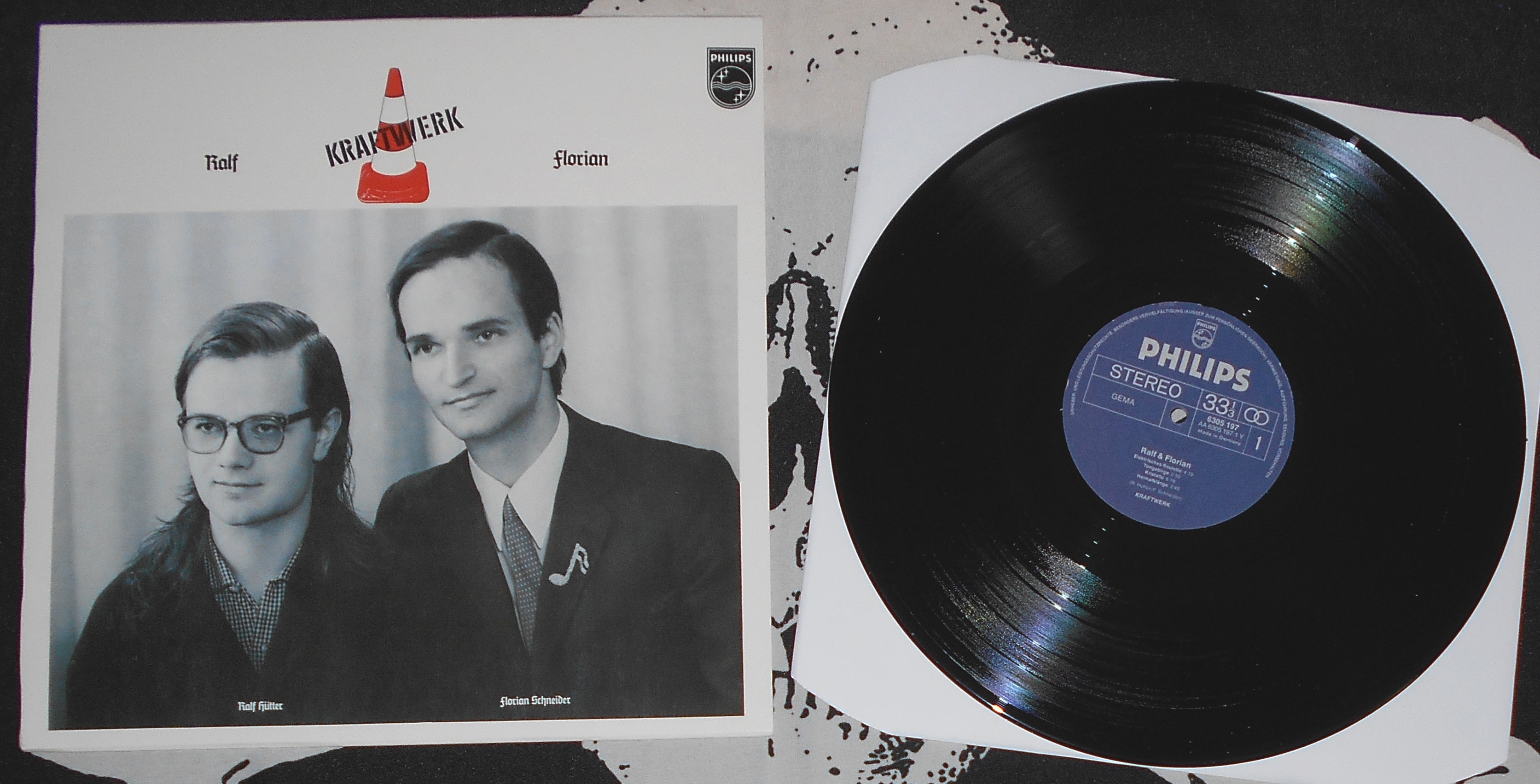 KRAFTWERK - Ralf und Florian (1).JPG