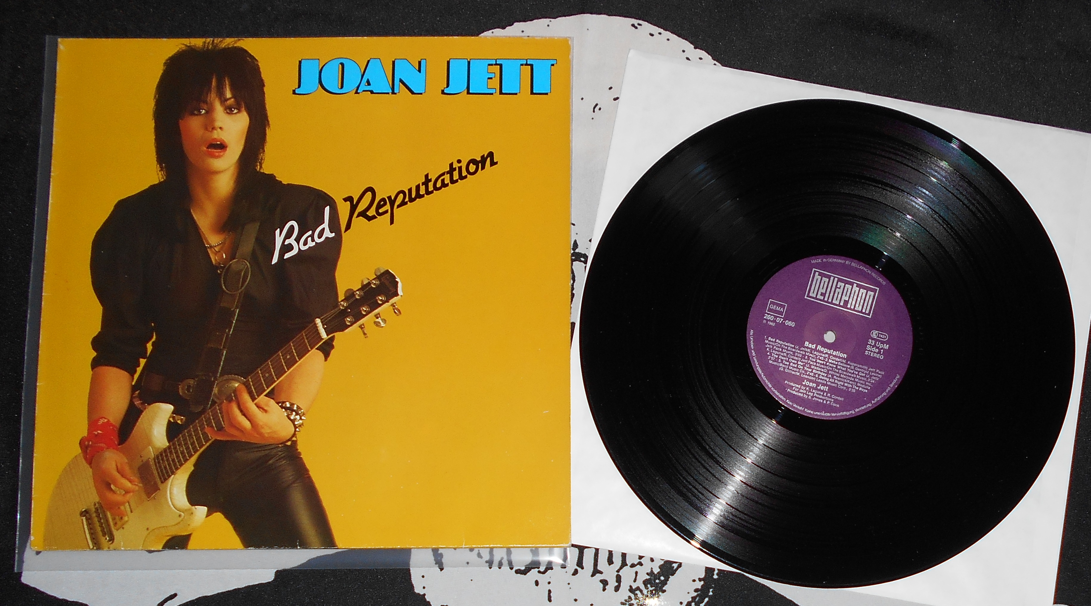 JOAN JETT - Bad Raputation (1).JPG