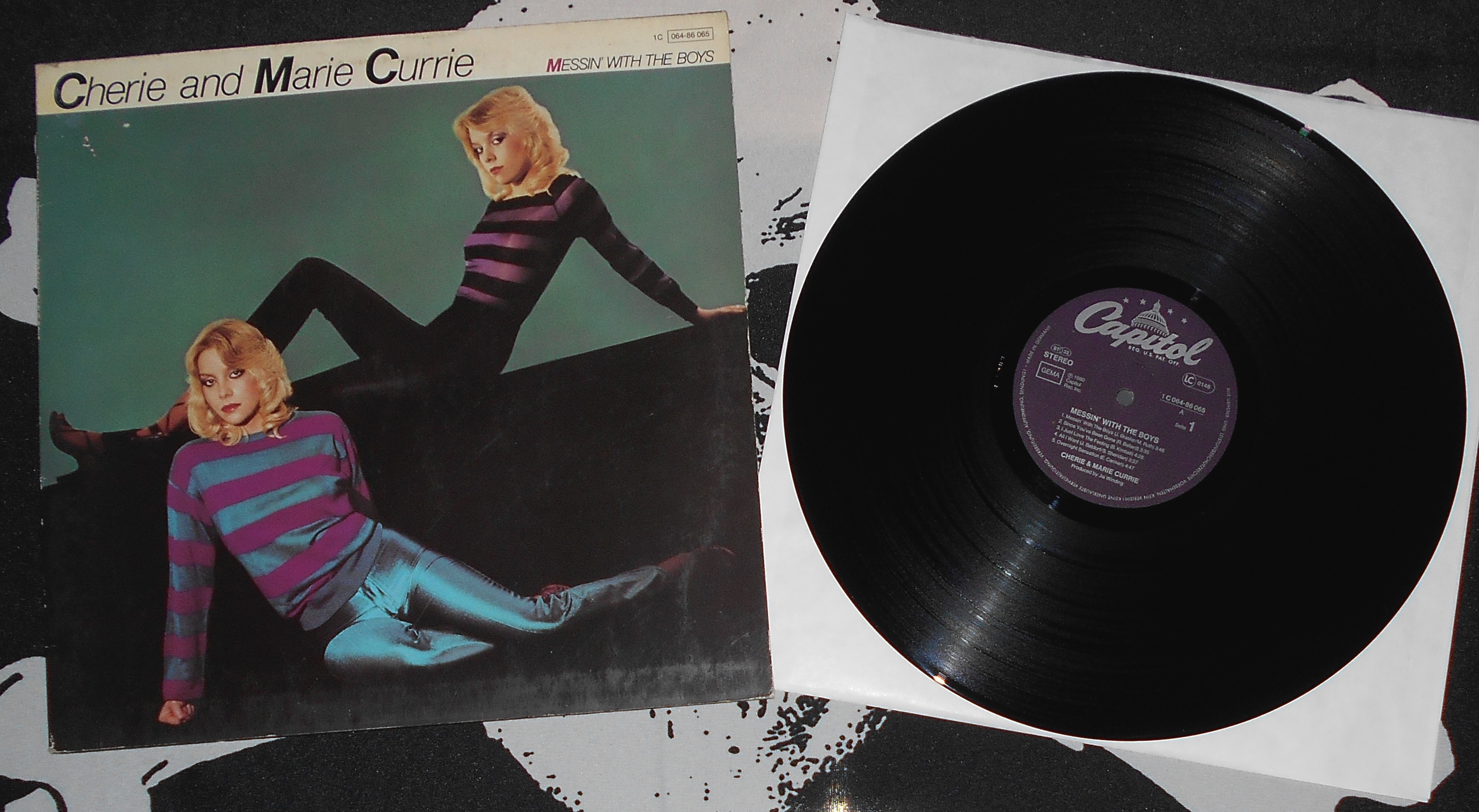 Cherie ans Mary Curie - Missin with the Boys (1).JPG