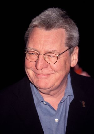 sir-alan-parker-bild-rcm300x428u.jpg