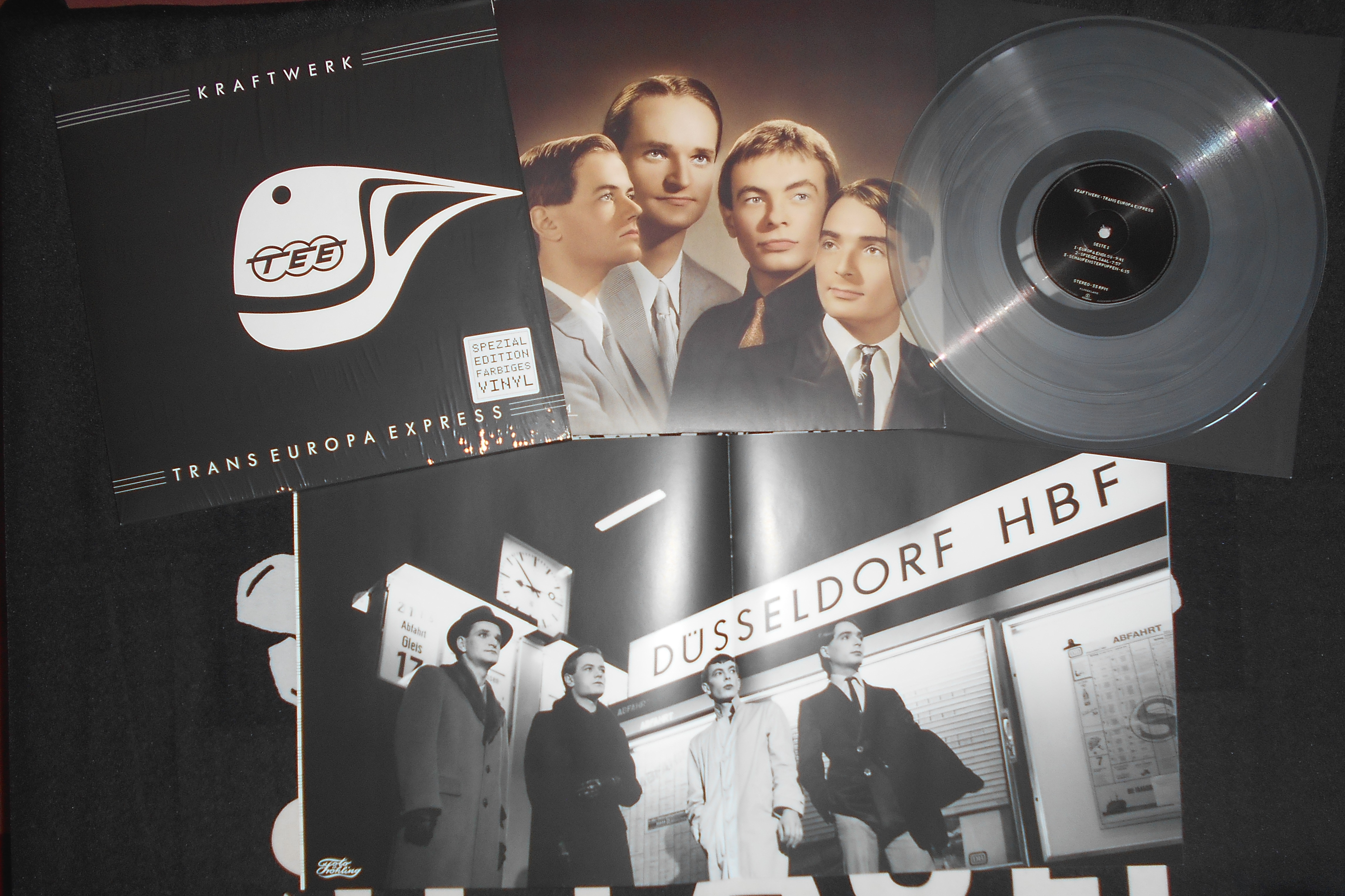 KRAFTWER - Trans Europa Express  (1).JPG