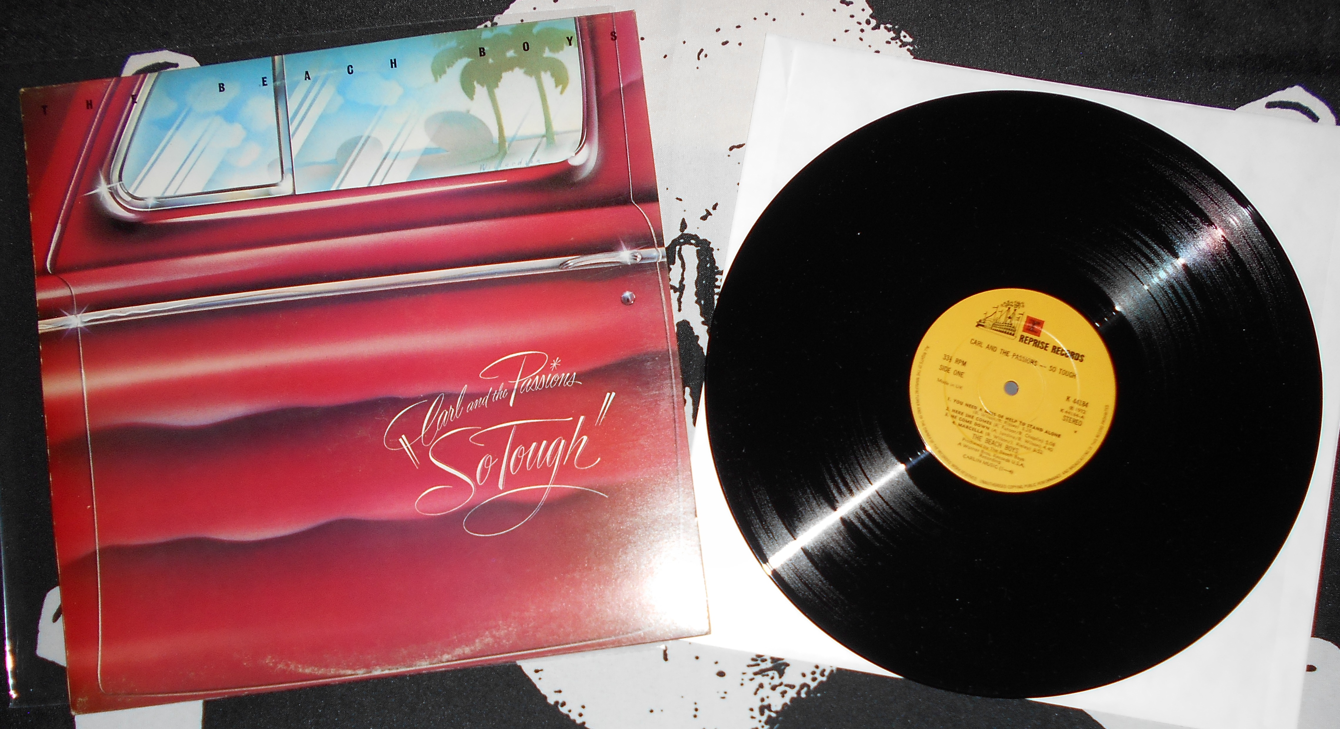 BEACH BOYS - Carl and the Passions - So tough (1).JPG