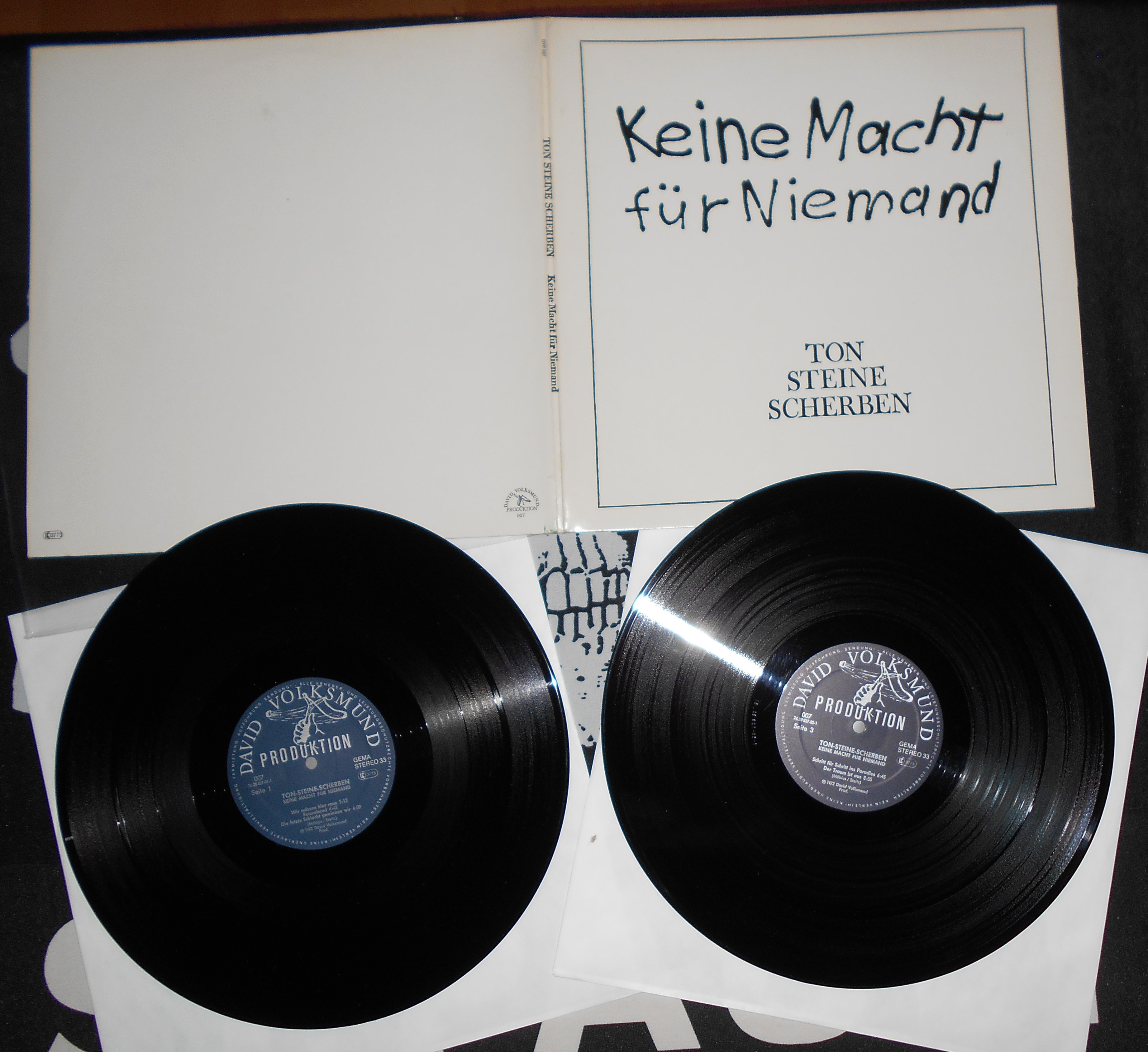 TON STEINE SCHERBEN - Keine Macht für Niemand (1).JPG