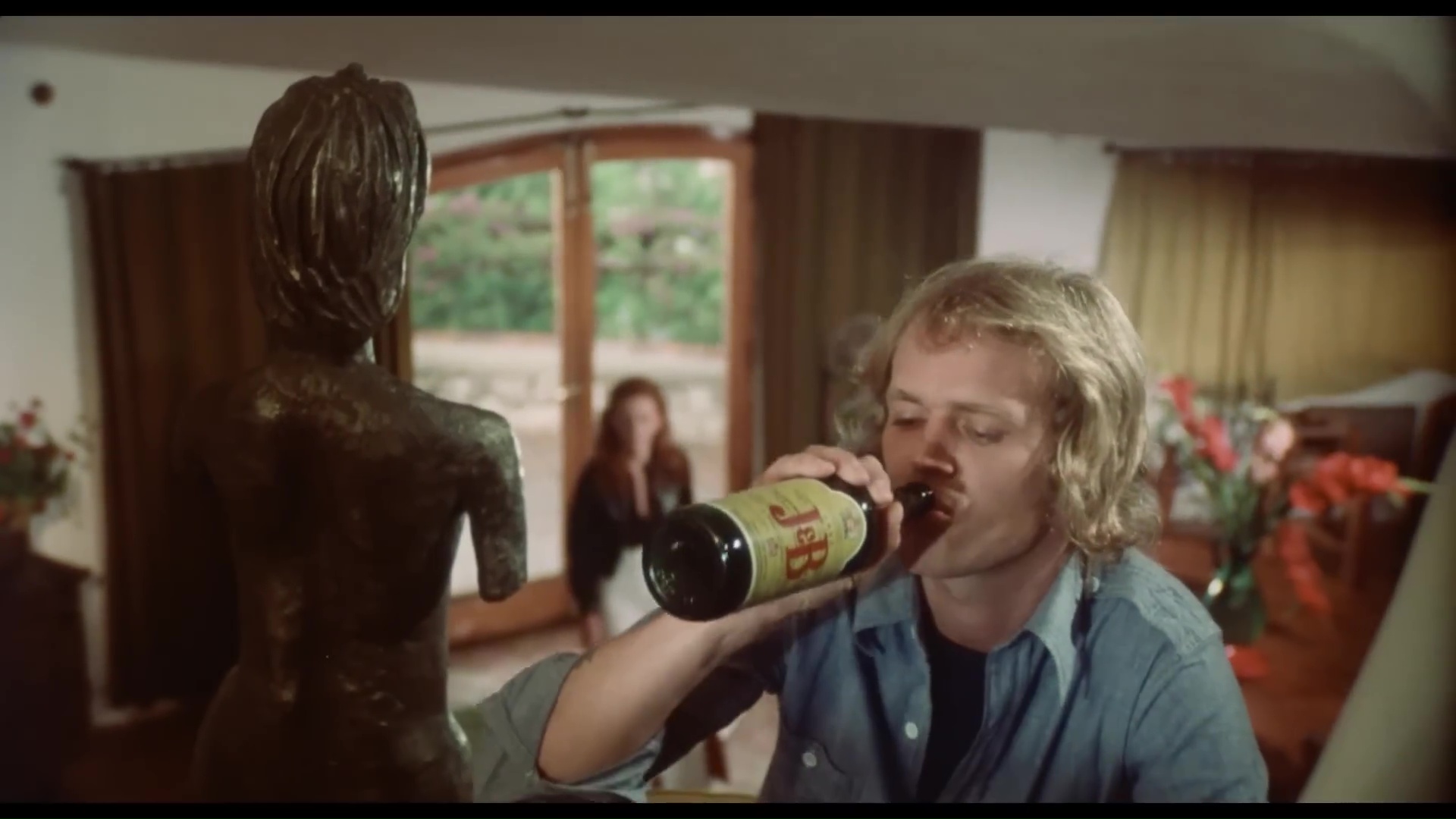 Sonne, Sand und heiße Schenkel (1975).jpg