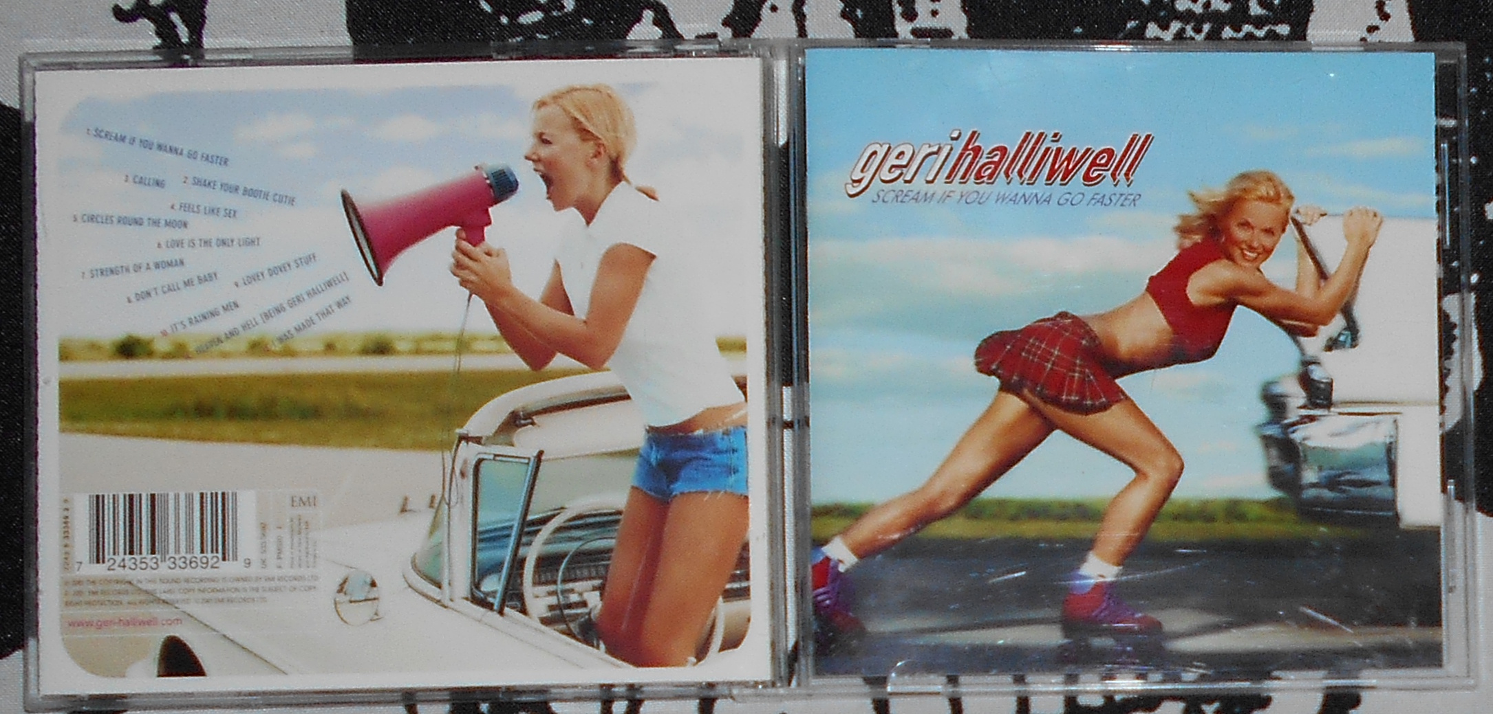 GERI HALLIWELL - Scream if you wanna go faster (1).JPG