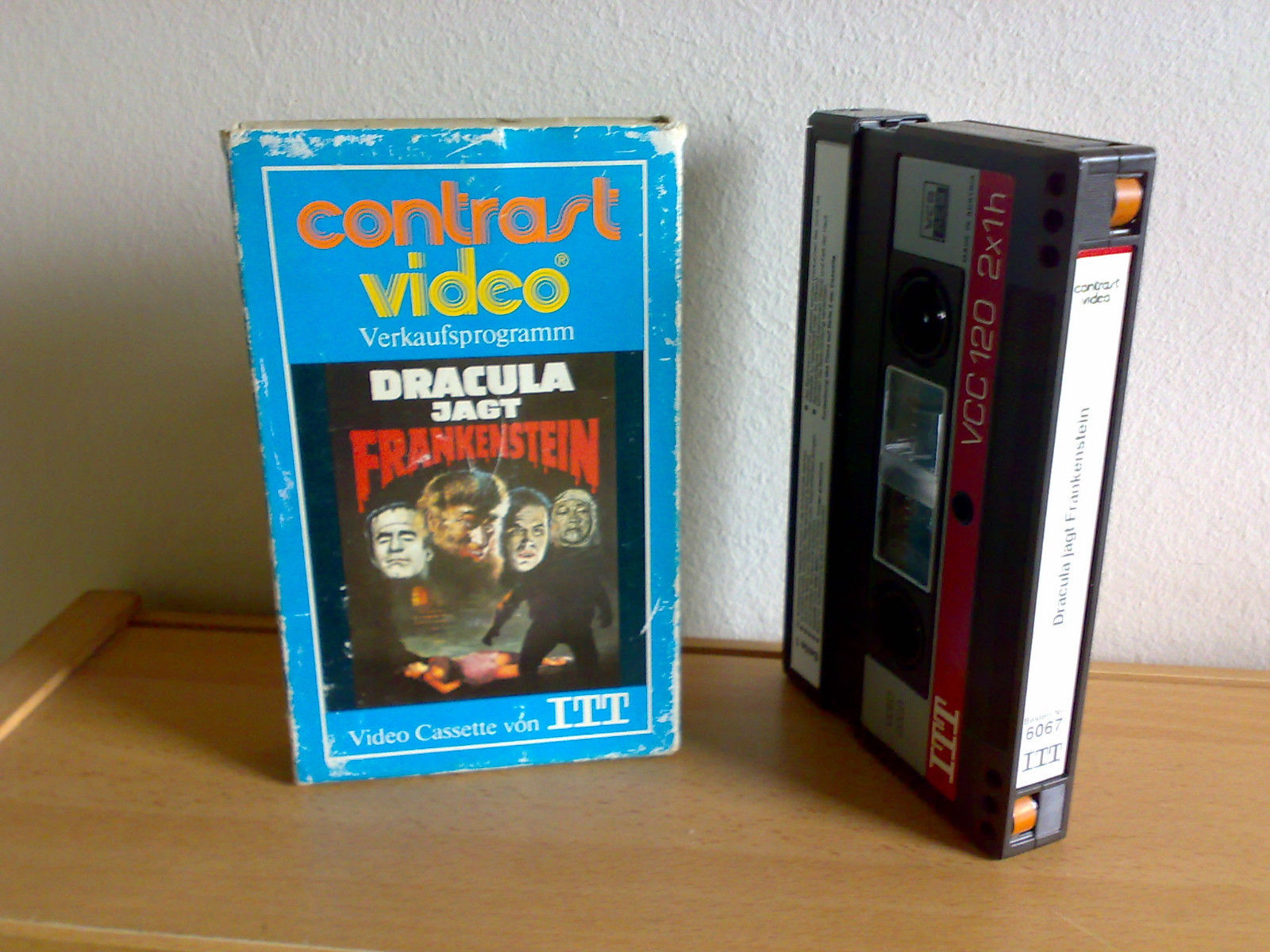 Dracula jagt Frankenstein C04.jpg