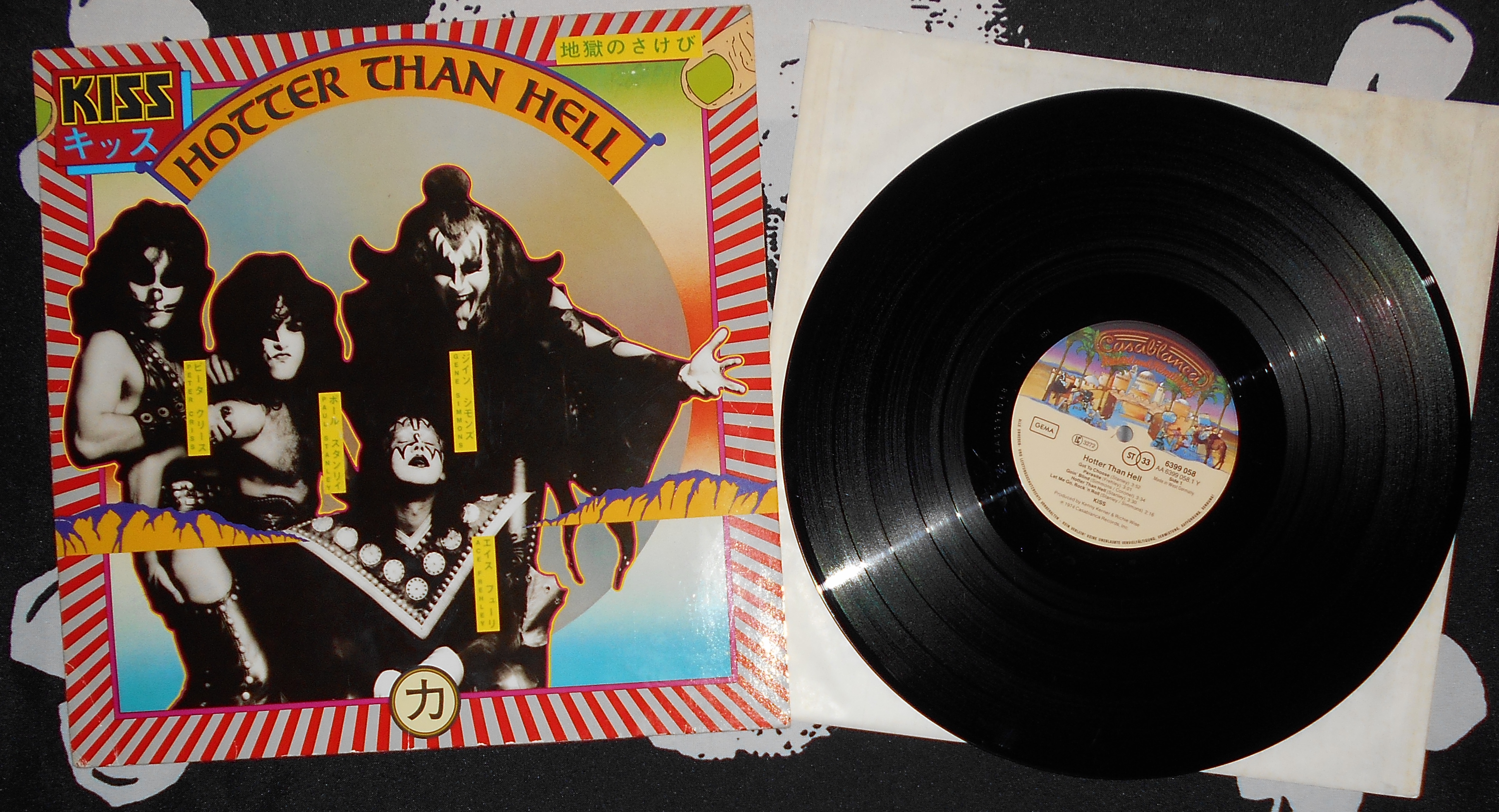 KISS - Hotter than Hell (1).JPG