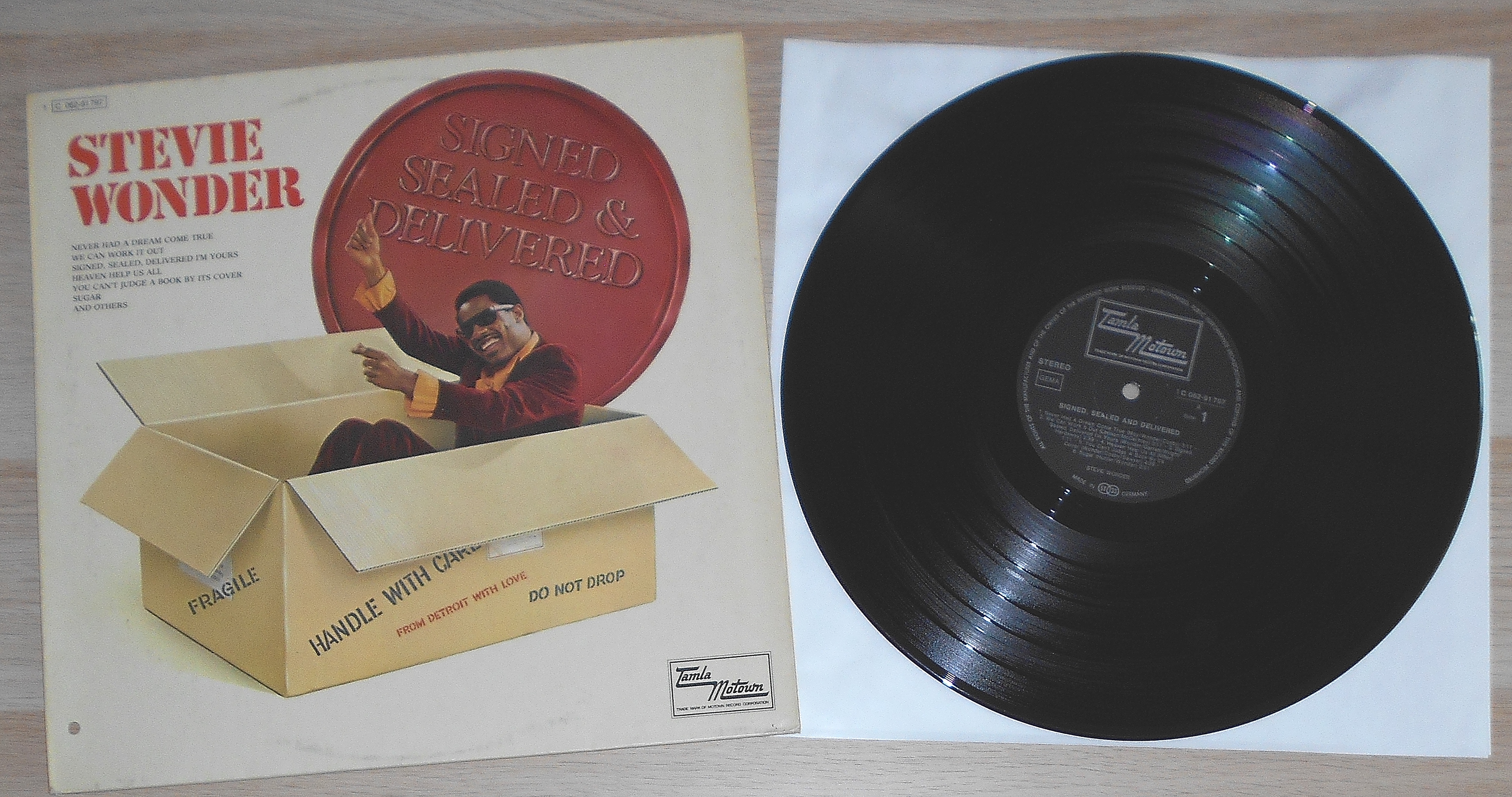 WONDER, STEVIE - Signed, sealed delivered (1).JPG