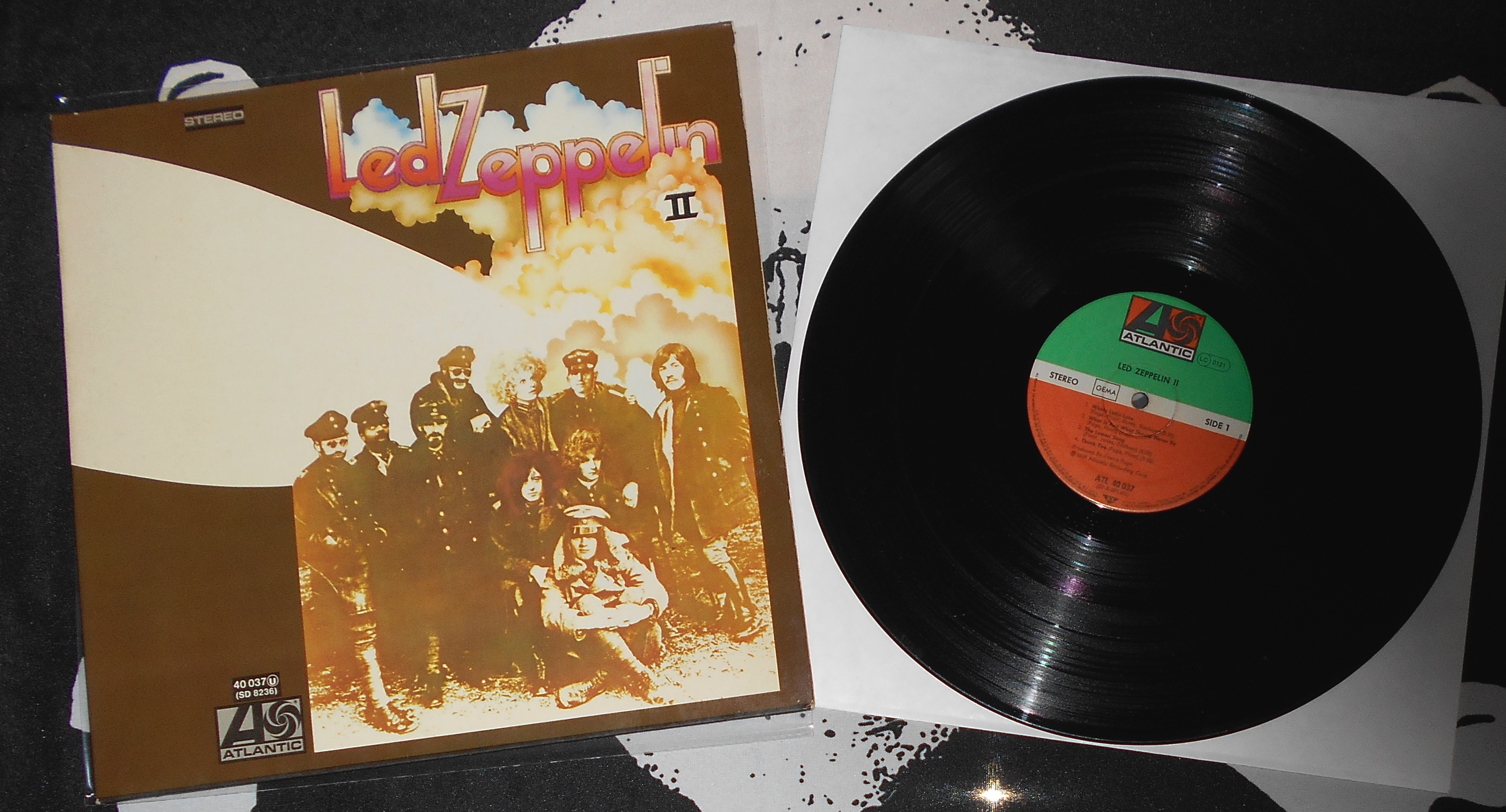 LED ZEPPELIN - Zep 2 (1).JPG