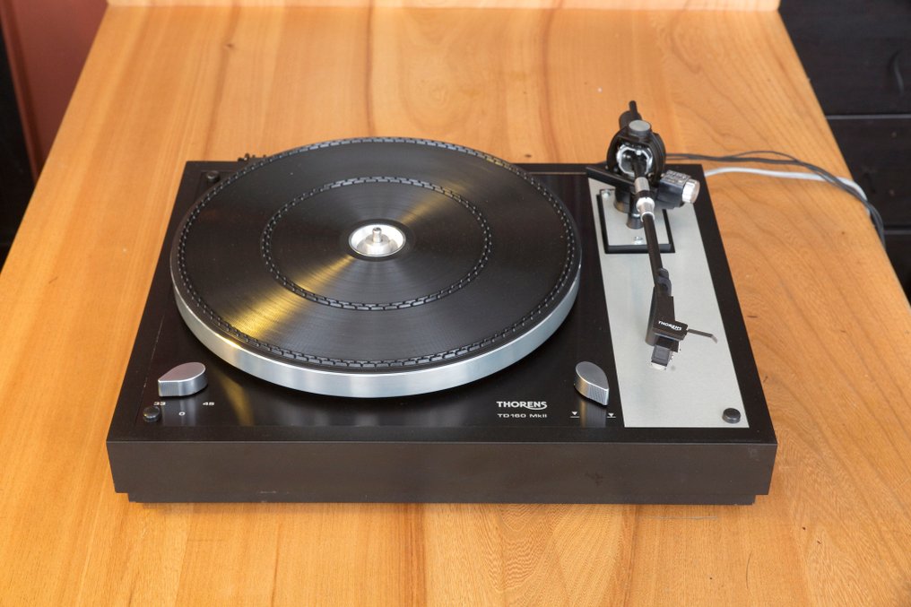 Thorens TD 160 Mk II.jpg