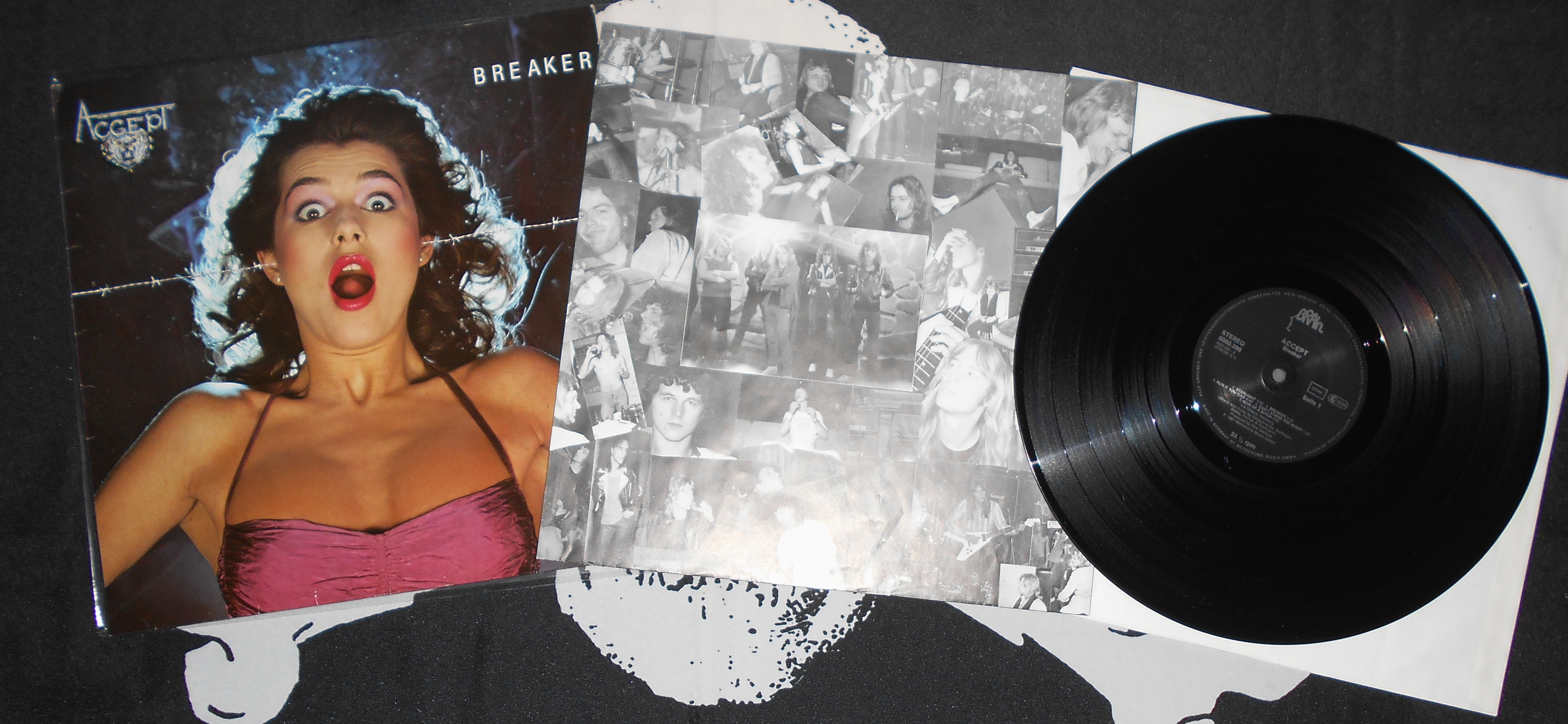 ACCEPT - Breaker (1).JPG