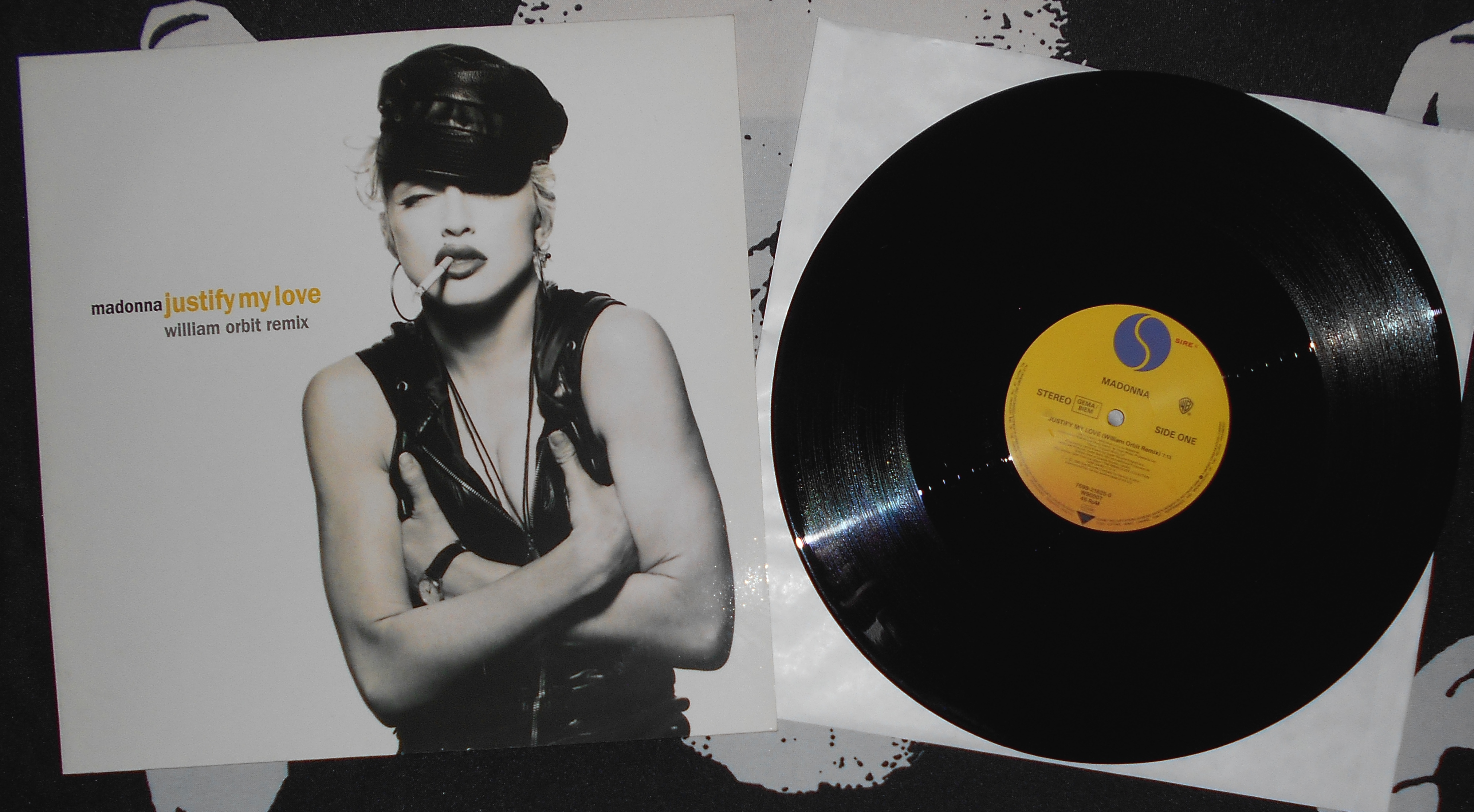 MADONNA - Justify my Love (1).JPG