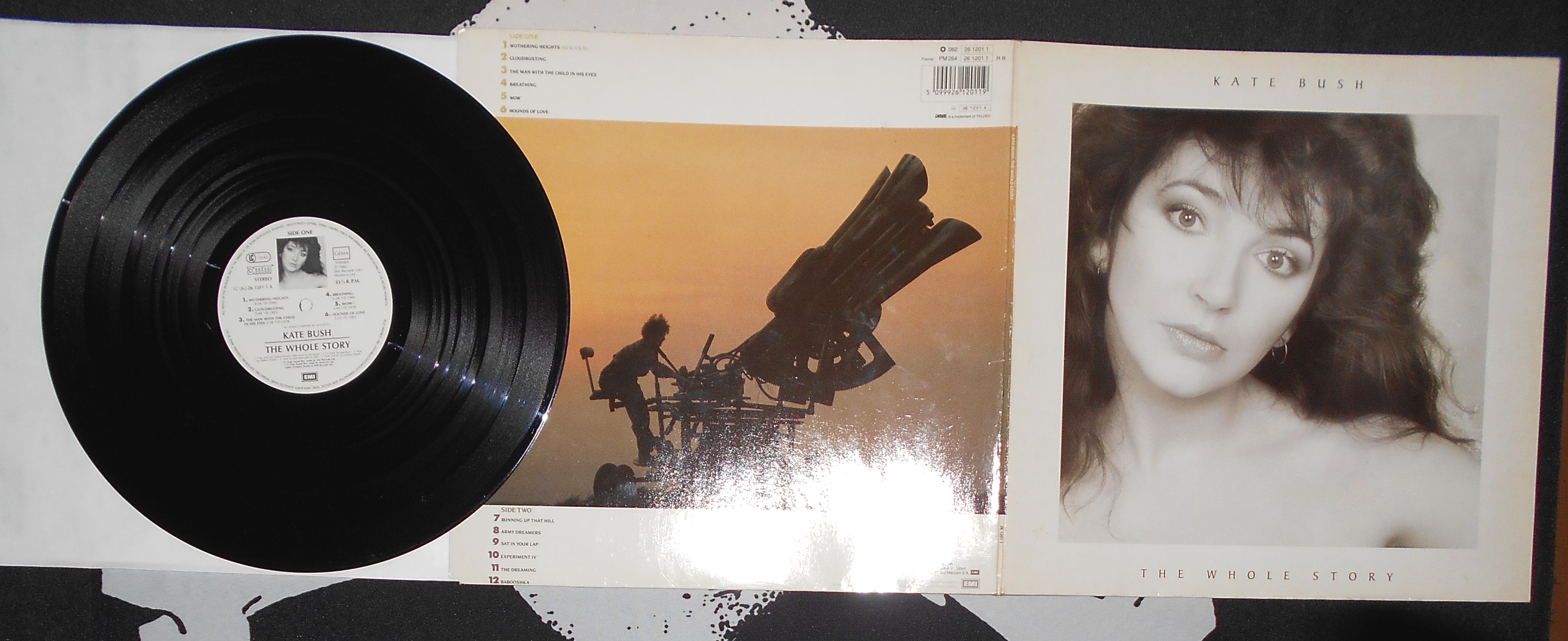 KATE BUSH - The whole Story (1).JPG