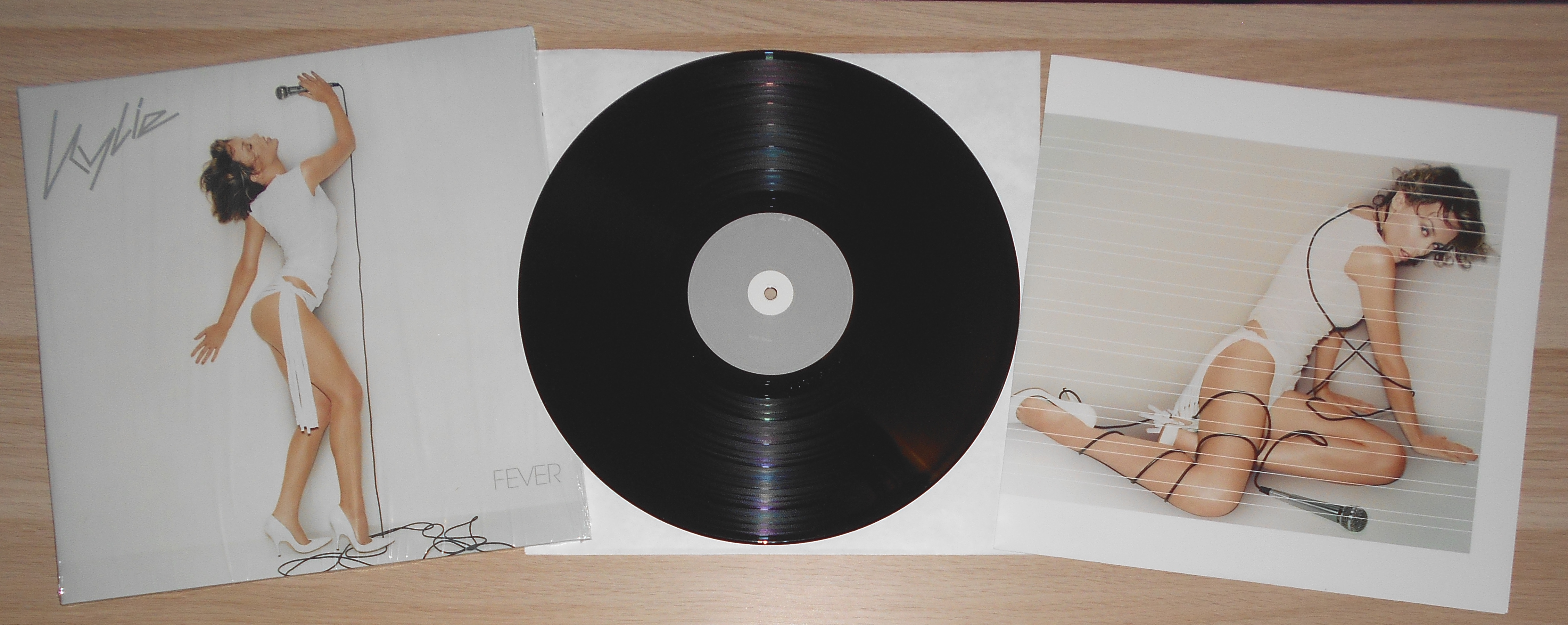 MINOGUE, KYLIE - Fever (1).JPG