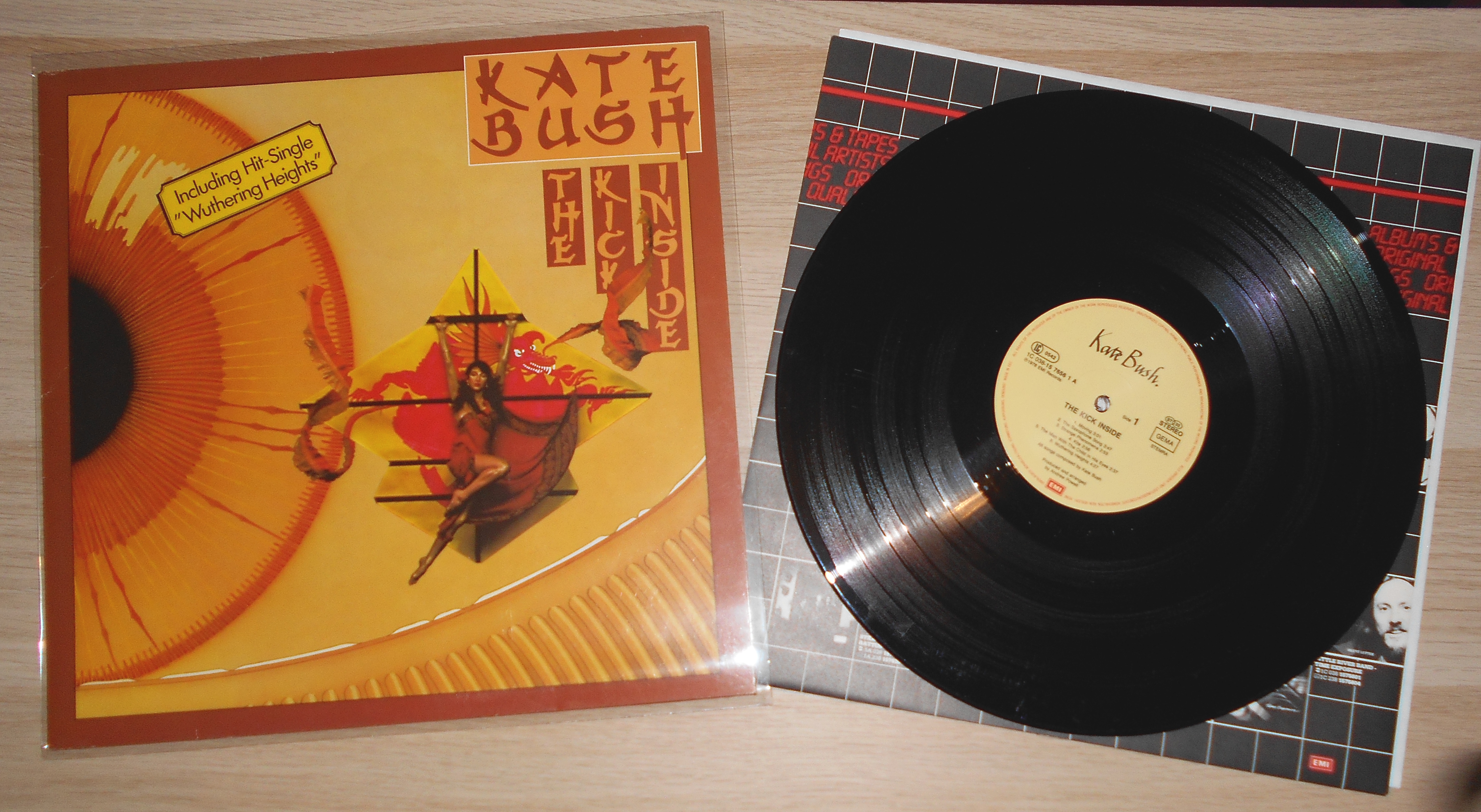 BUSH, KATE - The Kick Inside (1).JPG